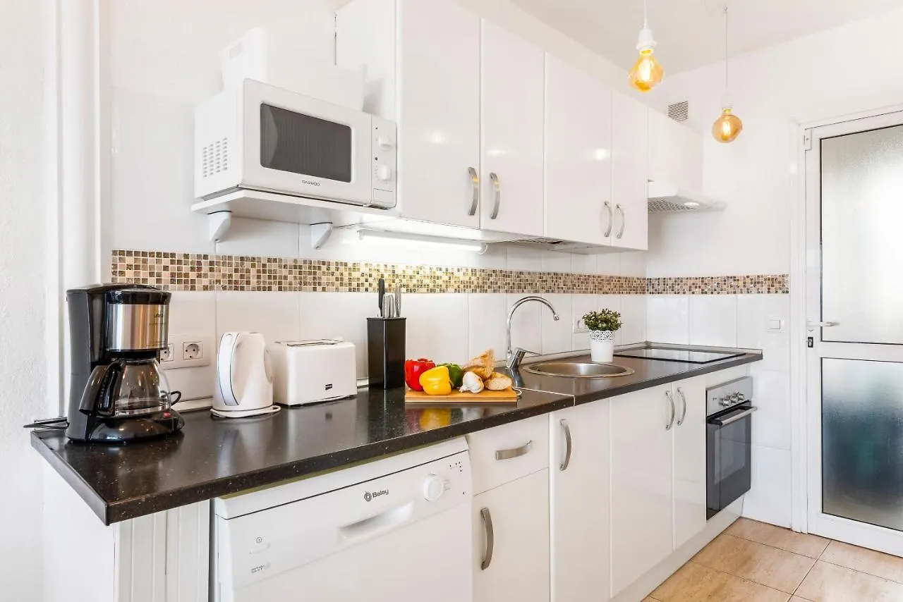 アパート 1314 Fabulous 2 Bedroom Accommodation Roof Terrace カジャオ・サルバヘ スペイン