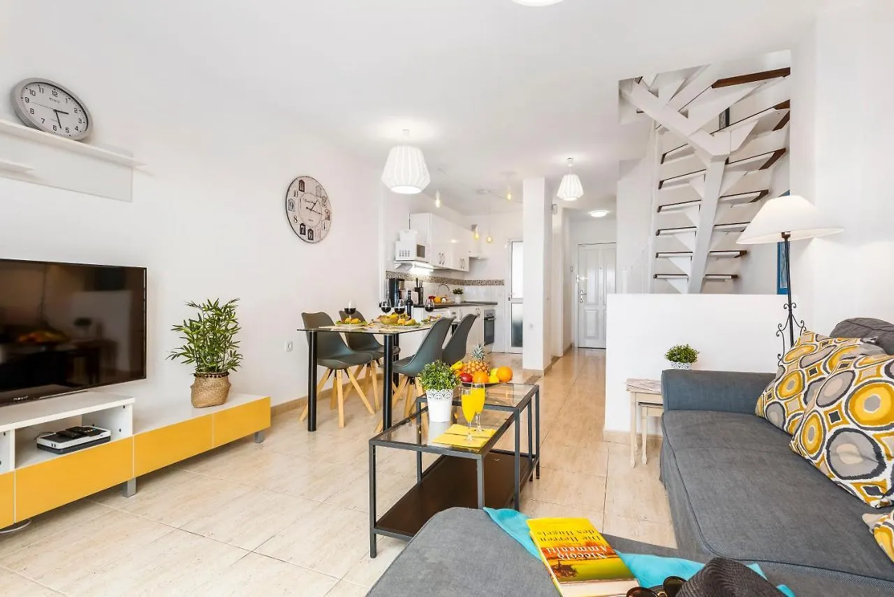 1314 Fabulous 2 Bedroom Accommodation Roof Terrace カジャオ・サルバヘ