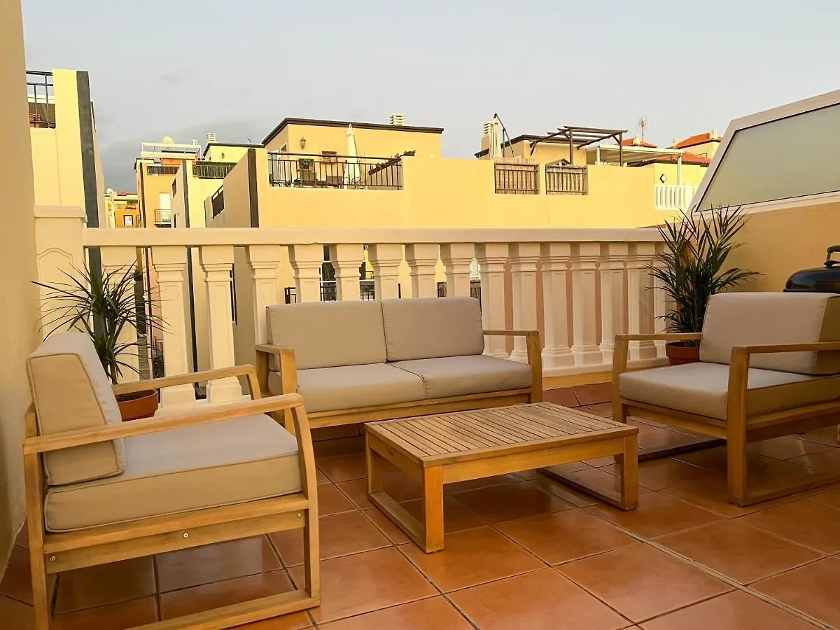 1314 Fabulous 2 Bedroom Accommodation Roof Terrace カジャオ・サルバヘ スペイン